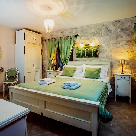 Dimora Picco 3* Трогир