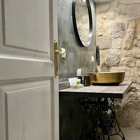 Dimora Picco فندق مبيت وإفطار 3*