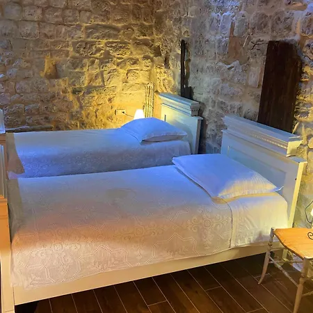 Dimora Picco Panzió Trogir