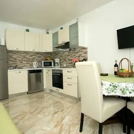 Dimora Picco فندق مبيت وإفطار 3*