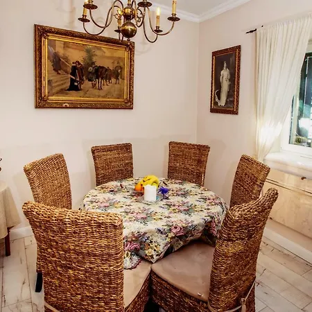 Dimora Picco 3* تروغير