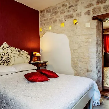 Dimora Picco فندق مبيت وإفطار 3*