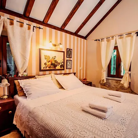 Dimora Picco Alojamento de Acomodação e Pequeno-almoço 3*