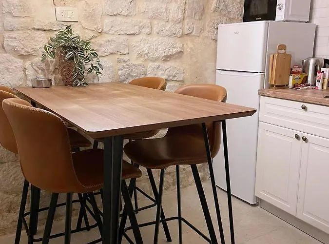 Dimora Picco فندق مبيت وإفطار 3*