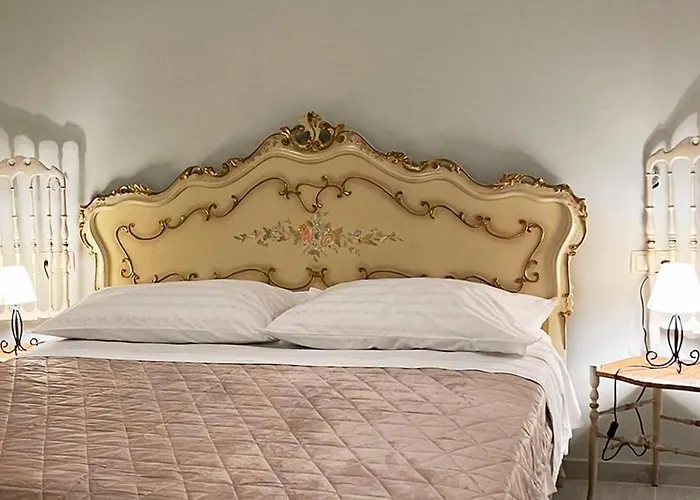 Dimora Picco فندق مبيت وإفطار 3*