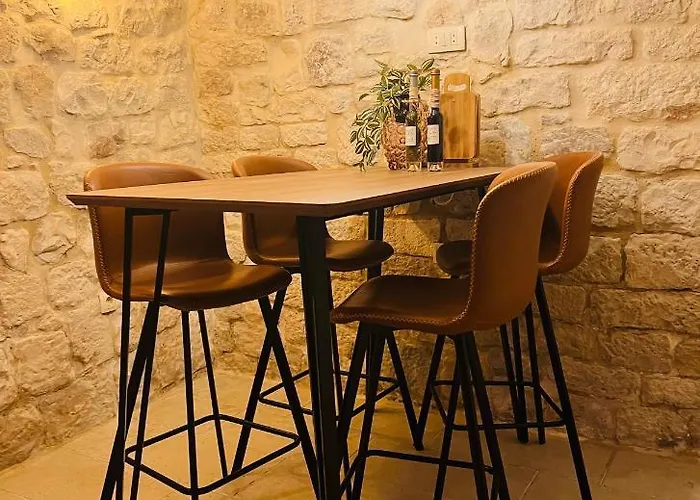 فندق مبيت وإفطار Dimora Picco 3*