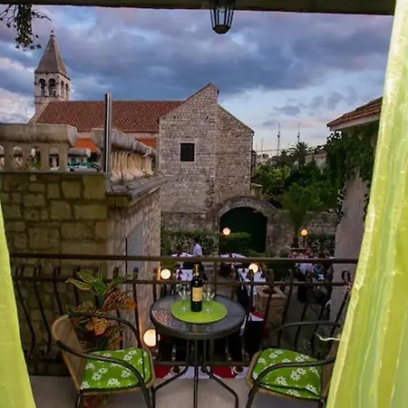 Alojamento de Acomodação e Pequeno-almoço Dimora Picco