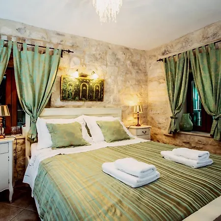 Dimora Picco Couette-café Trogir