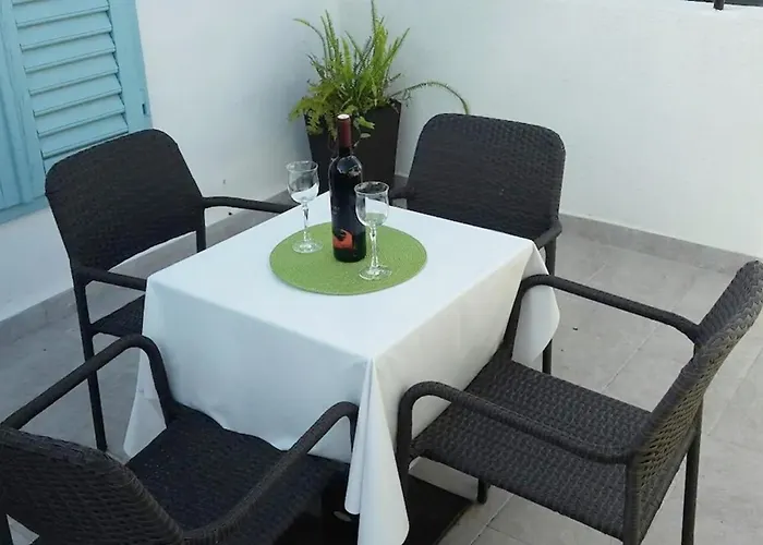 Alojamento de Acomodação e Pequeno-almoço Dimora Picco Trogir